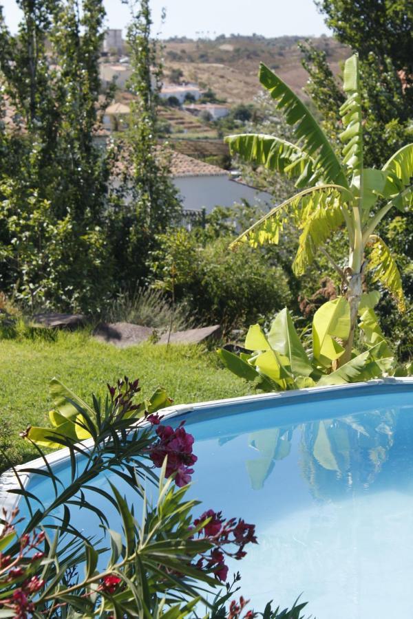 Casas Do Palheiro Velho Guest House คาสโตรมาริม ภายนอก รูปภาพ