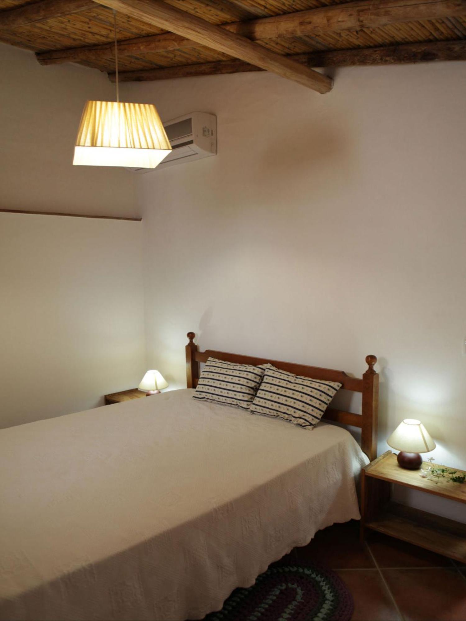 Casas Do Palheiro Velho Guest House คาสโตรมาริม ภายนอก รูปภาพ