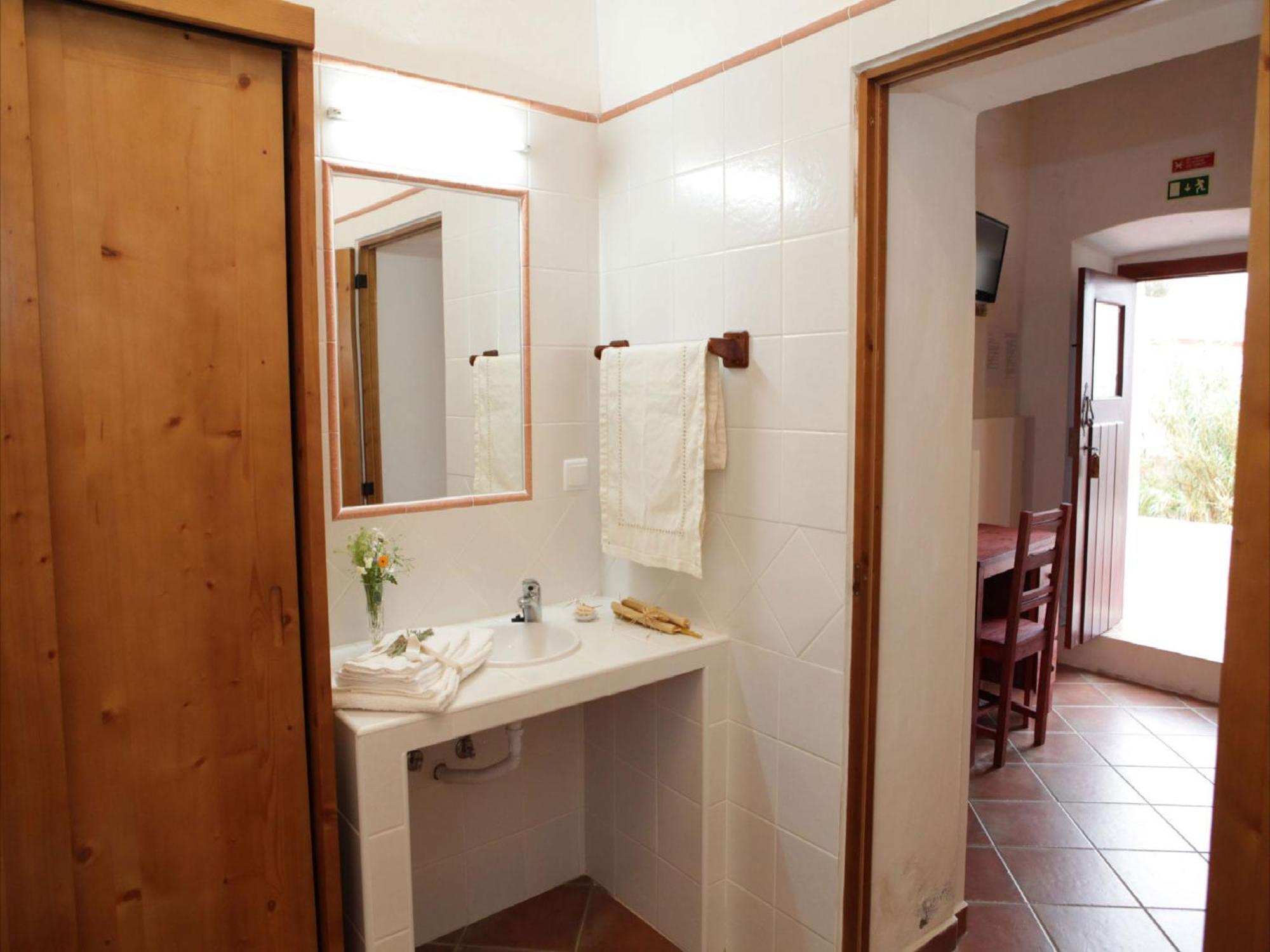 Casas Do Palheiro Velho Guest House คาสโตรมาริม ภายนอก รูปภาพ